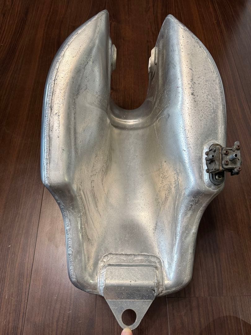 【早い者勝ち】デイトナBSAレプリカ　ビンテージアルミタンク SR400/500