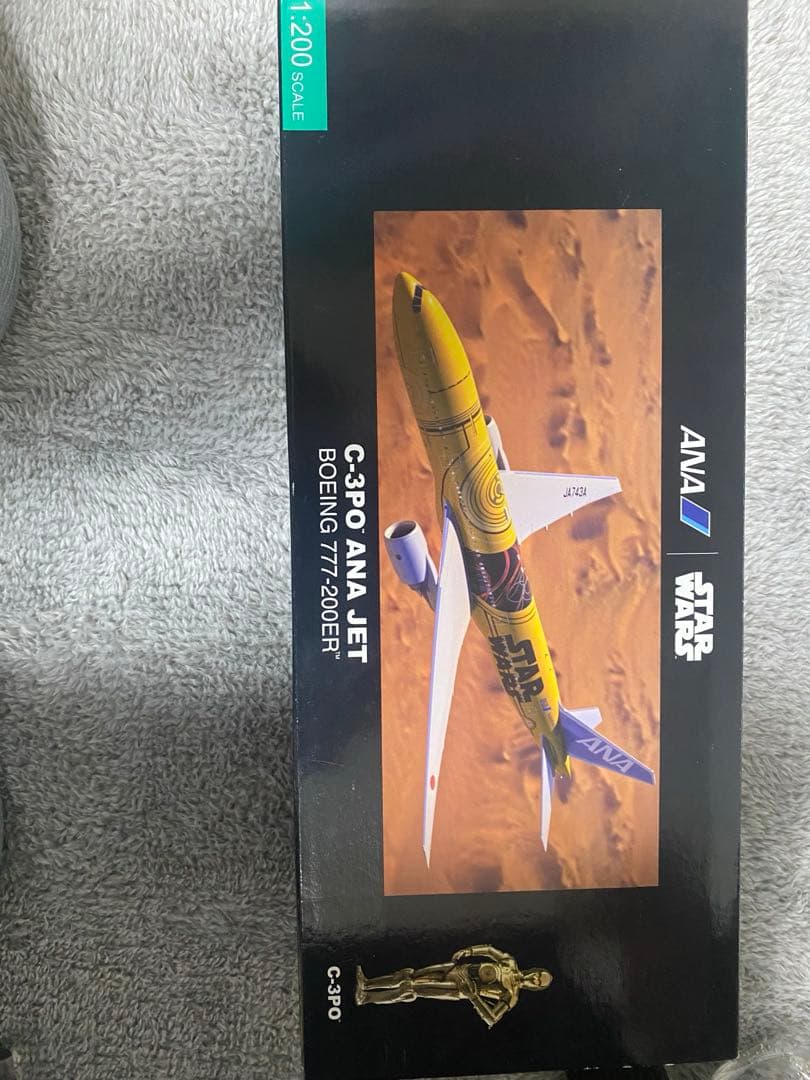 航空機・ヘリコプター C-3PO ANA JET B777-200ER JA743A 1/2