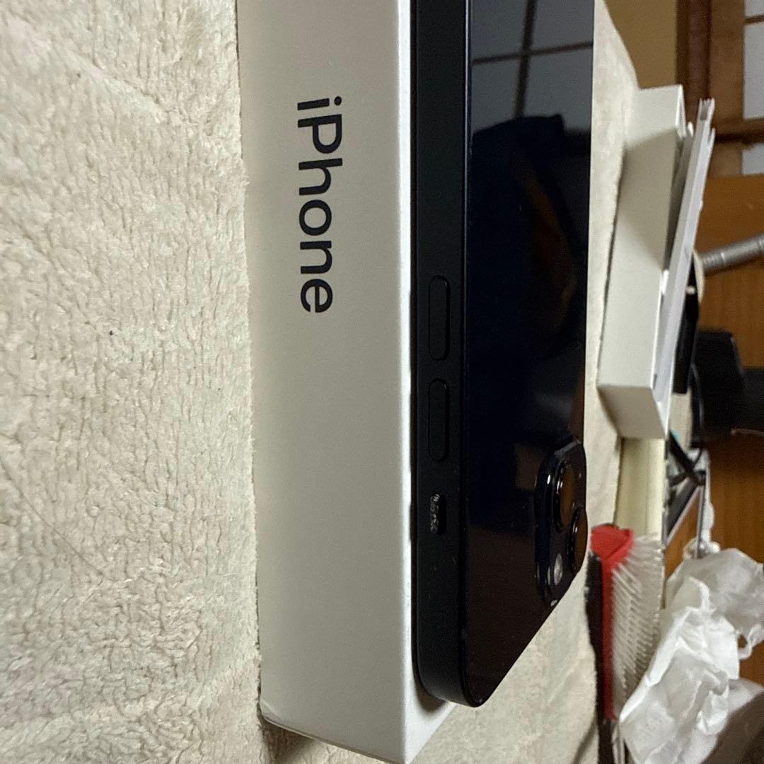 Apple iPhone 13 128GB ブラック