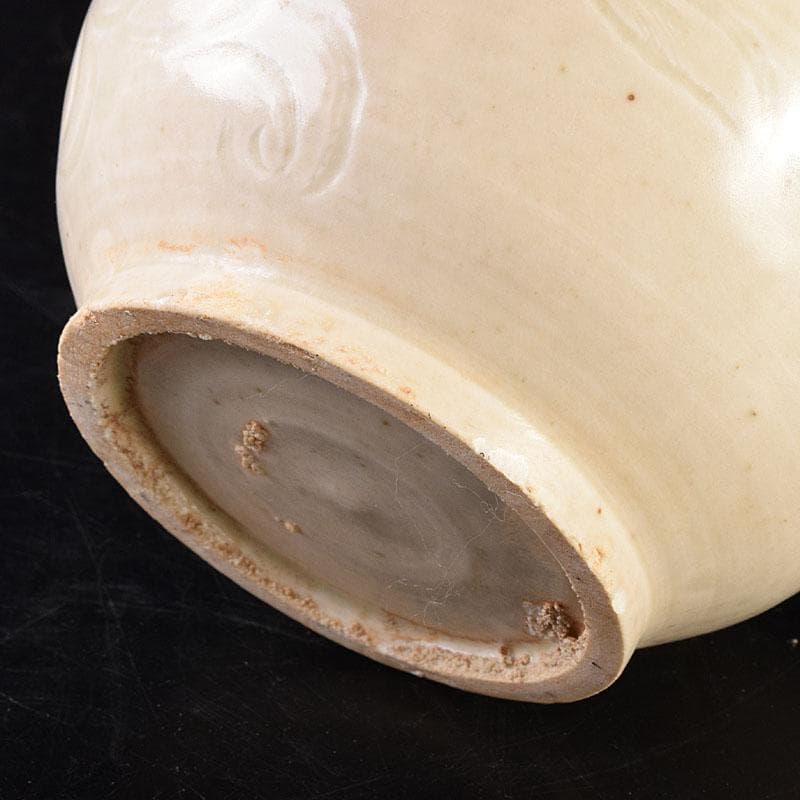 中国　徳化窯白磁　刻花文　玉壺春瓶　C　6899