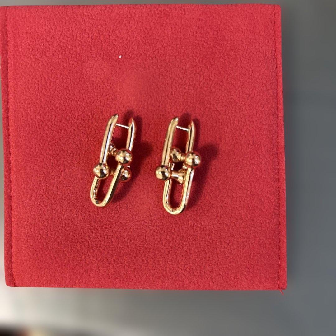 ハードウェア　ピアス　ピンクゴールド　ノーブランド品