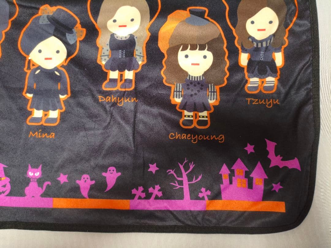 【TWICE】【ブランケット】【パッチ付き】【美品】【希少】