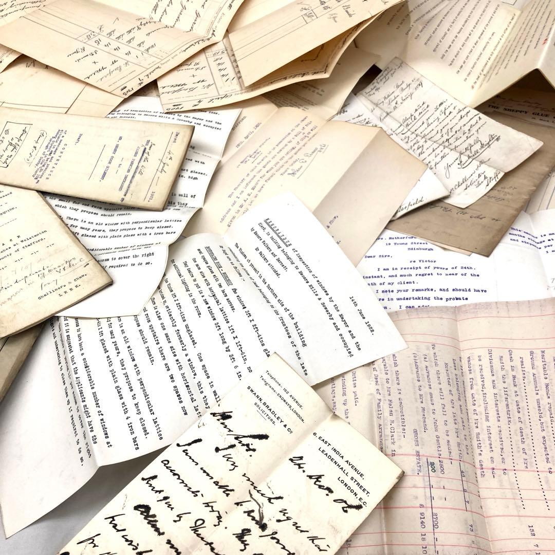 ※あと2,3個 書類や請求書、手書きの紙モノだけで【800g】（200枚以上？）