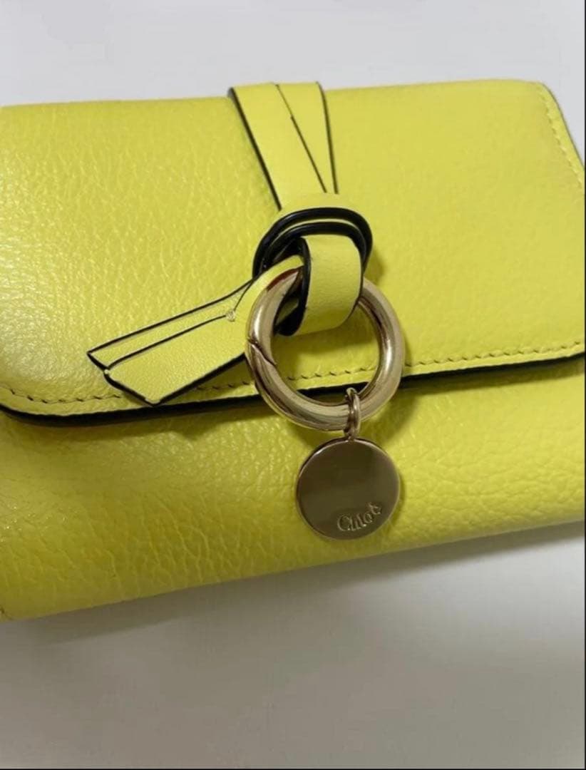 Chloé イエロー 三つ折り財布