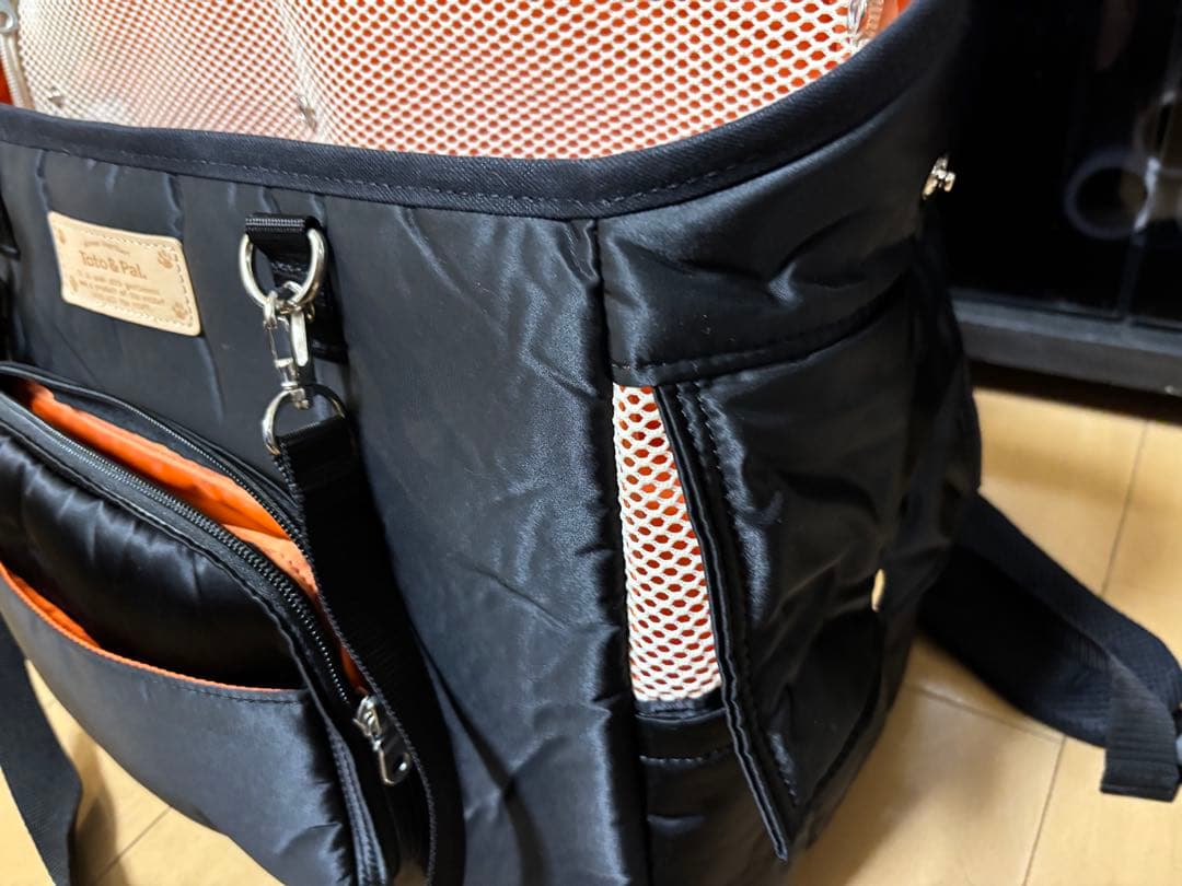 【12/11までお値下げ中】toto&pal ライトリュックキャリー　Mサイズ