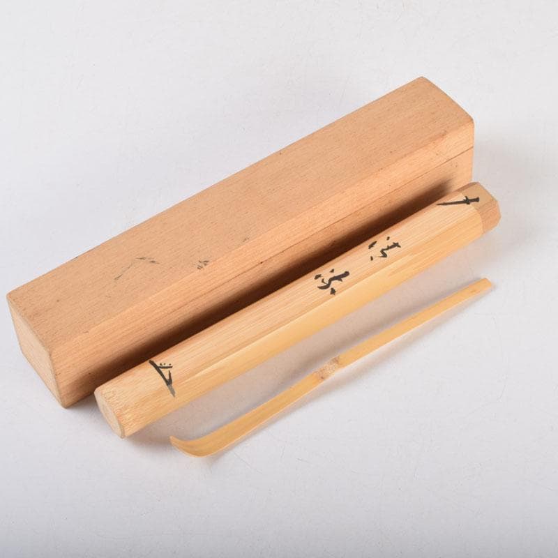 茶道具　茶杓師　影林宗篤作　茶杓　前大徳　福本積應書付　共筒共箱　V　8760