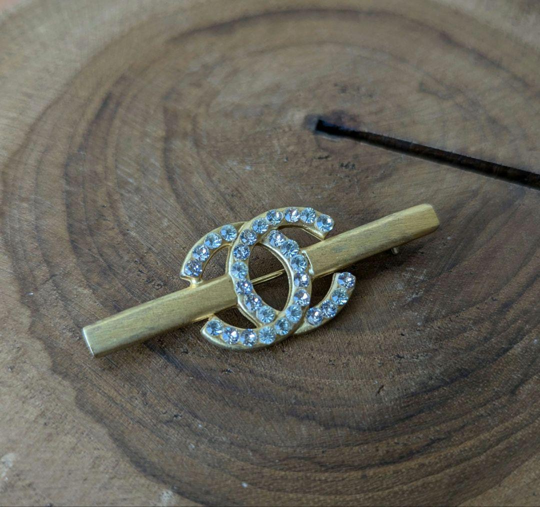 ENSEMBLE購入　CHANEL　シャネル　ラインストーン　ブローチ