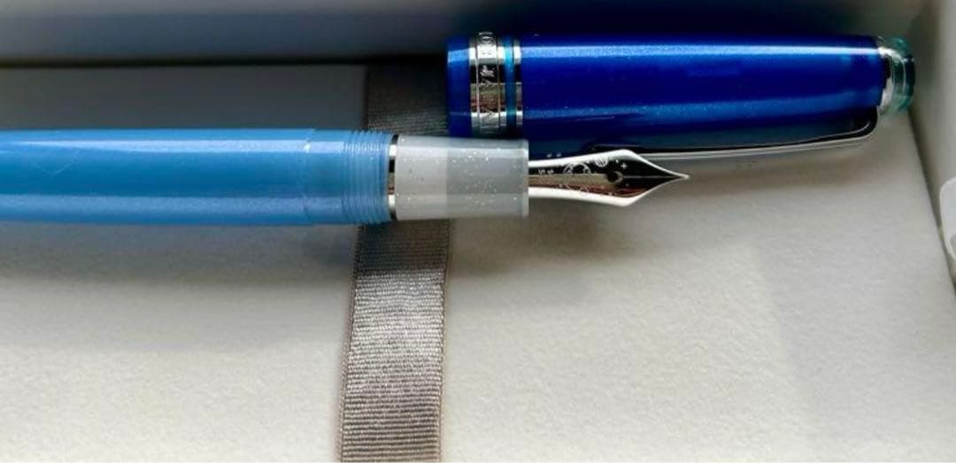 【限定販売】アンコーラ プロフェッショナルギアスリム万年筆 地球 極細字（EF）