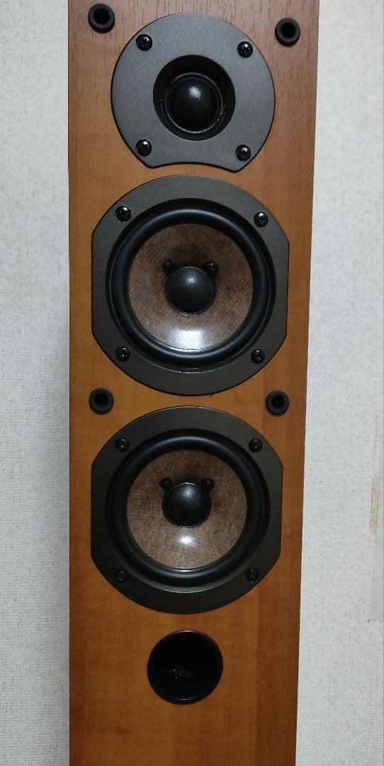 「ゆき」　ONKYO　D−105Fトールボーイスピーカー 左右（動作品）