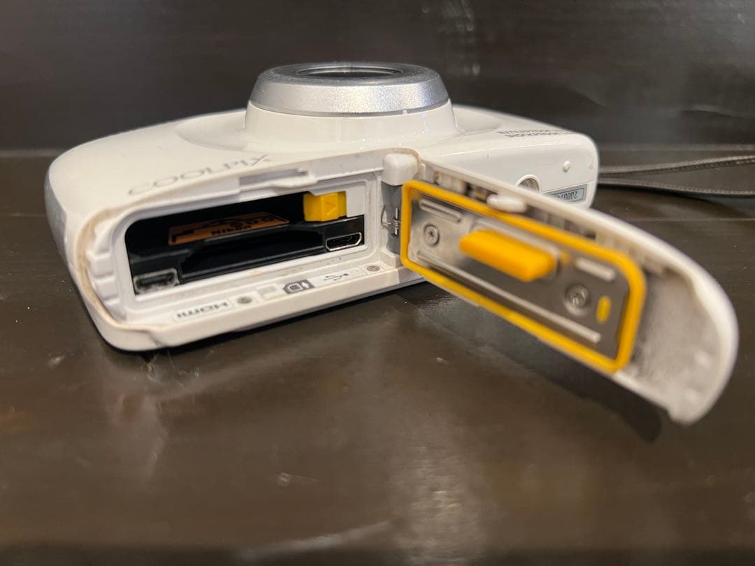 Nikon ニコン　COOLPIX S33 デジタルカメラ