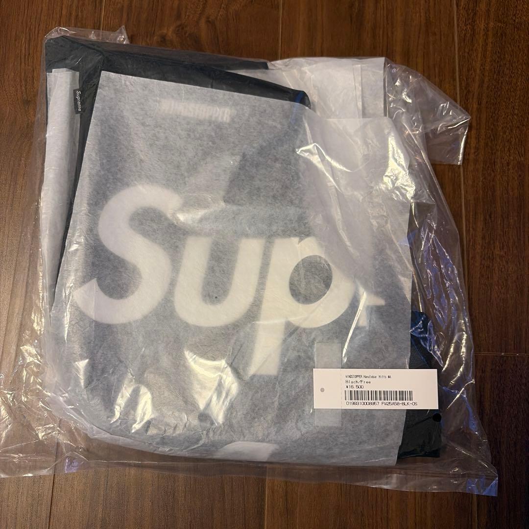 新品Supreme Windstopper Handlebar Mitts