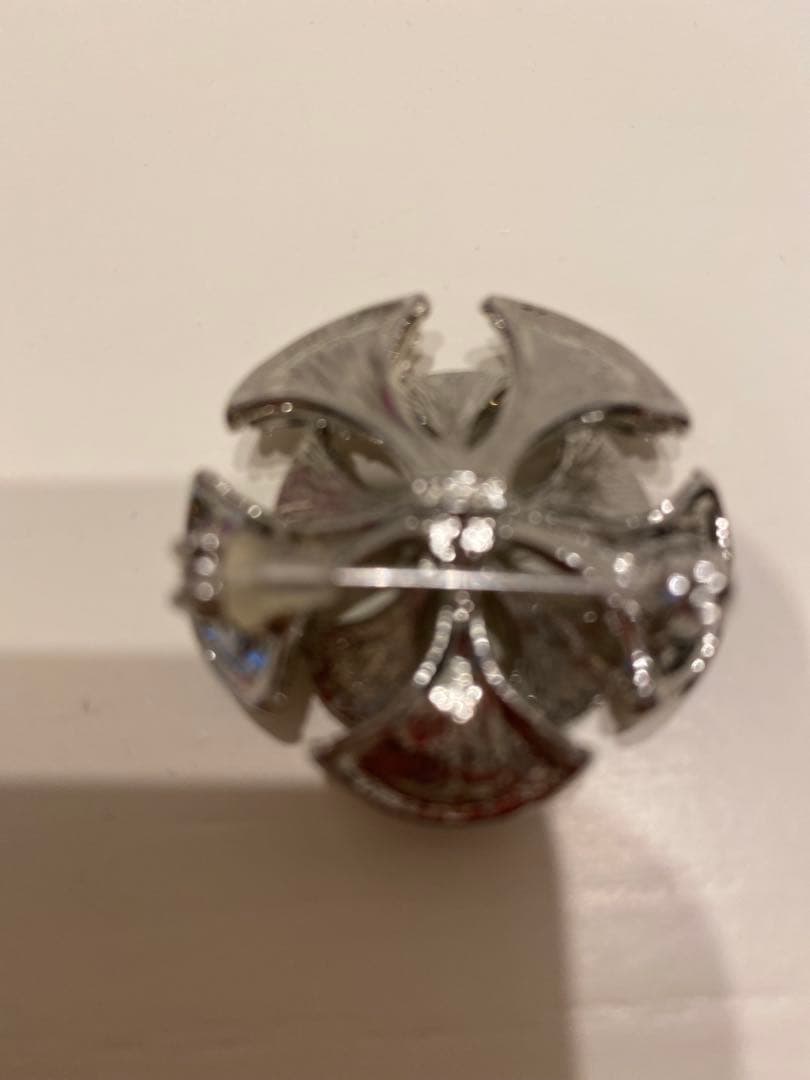 René スワロフスキー ブローチ