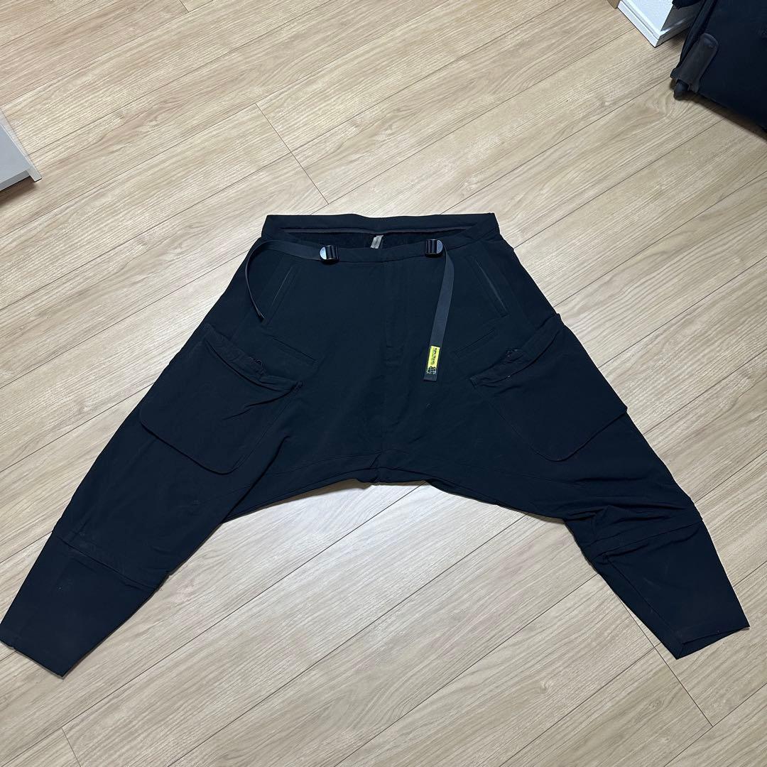 PUPILTRAVEL テックサルエルパンツ