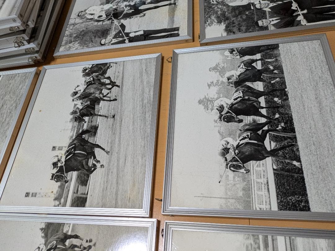 フレーム入り昭和の競馬の貴重な写真
