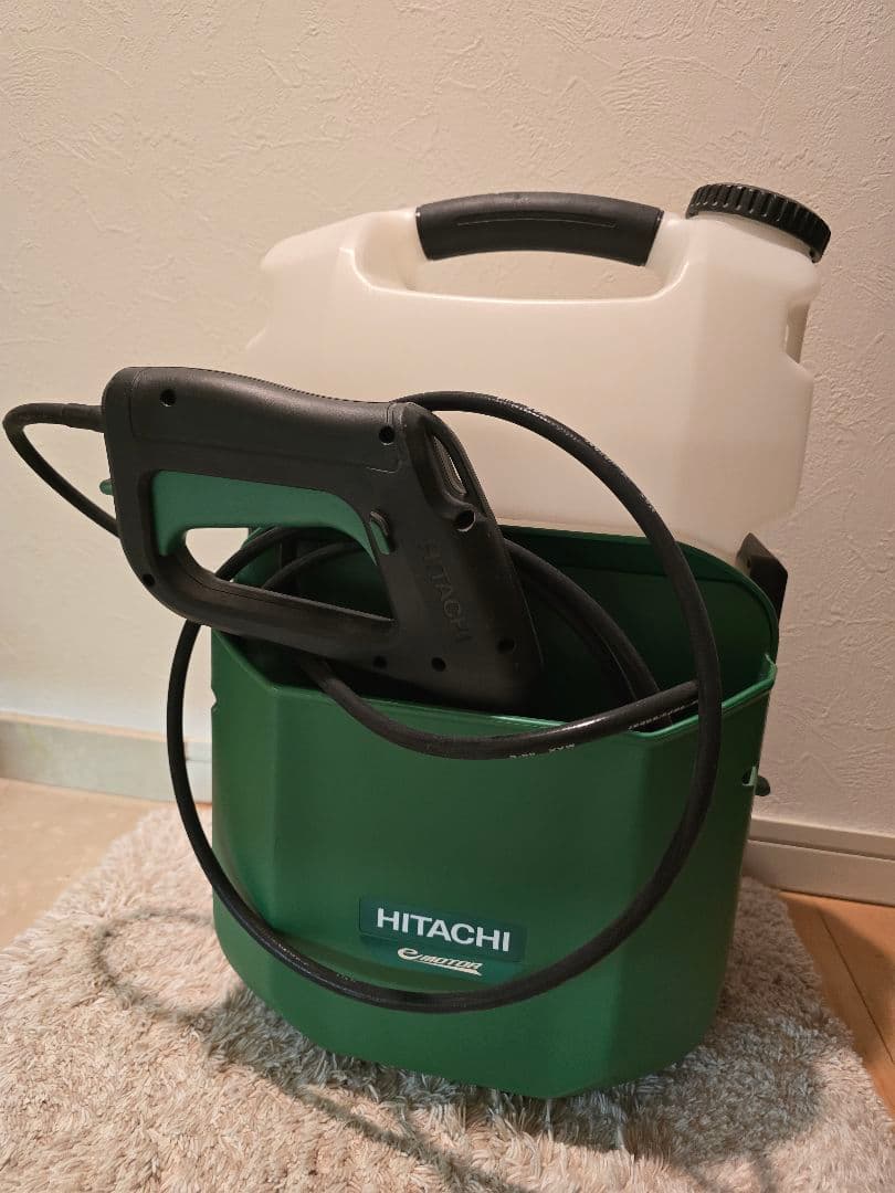 ハイコーキ 充電式 高圧洗浄機　蓄電池付