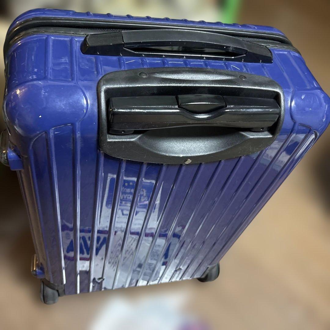 女性に！レアカラー廃盤品【ネイビー】RIMOWAリモワサルサ　機内持込可　補強済