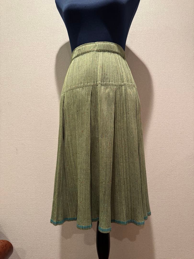 Issey Miyake プリーツプリーズ✨グリーン✖️オレンジドット　スカート