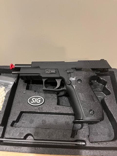 東京マルイ SIG P226 Rail ガスブローバック ガスガン