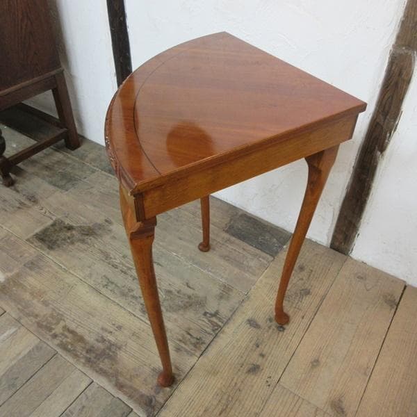 イギリス アンティーク 家具 コーナーサイドテーブル 猫脚 木製 6911d