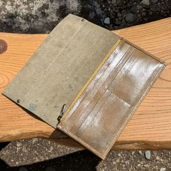 長財布　本革　クラッキングレザー　ハンドメイド　薄型ウォレット　軽い