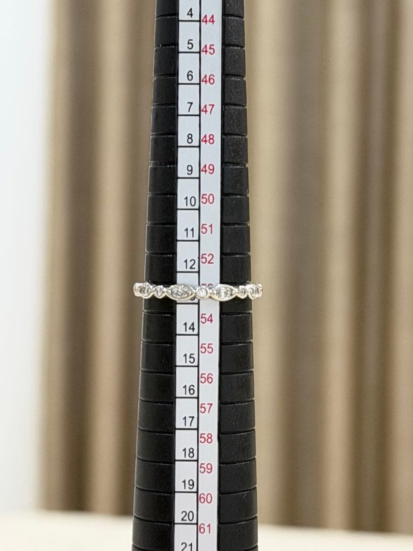 れんちょこ 様FLAGS マーキスカットダイヤプラチナハーフエタニティリング