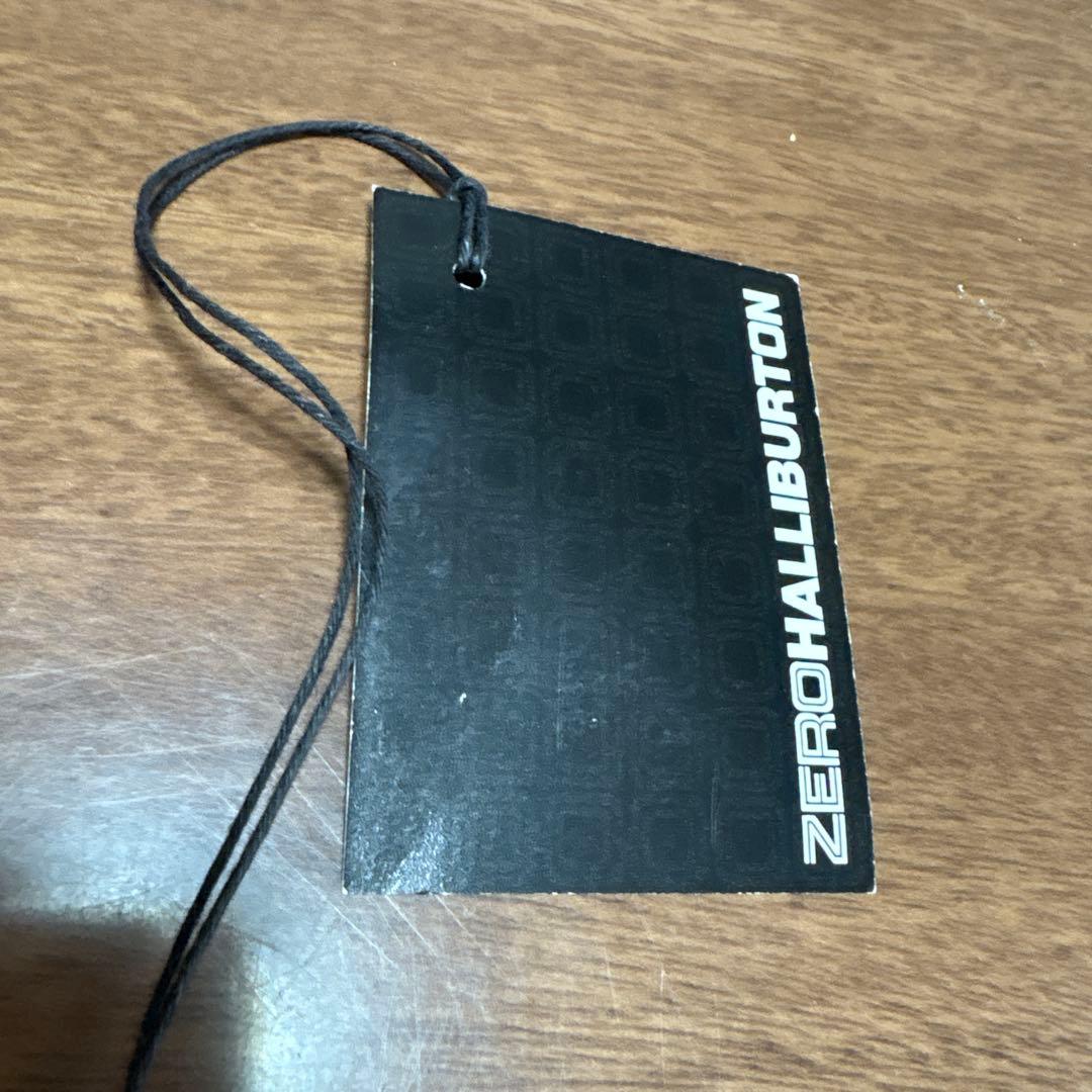 専用品　稀少品【レアな女性用】機内持込可ゼロハリバートン　アルミ製キャリーケース