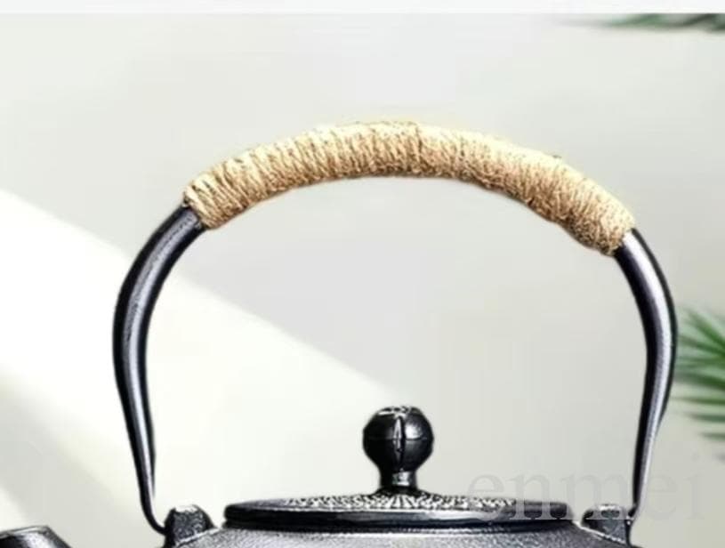 中国古美術・黒い鋳鉄製急須・鉄瓶・ケトル・860ml・酒器・茶壺・茶道・煎茶道具