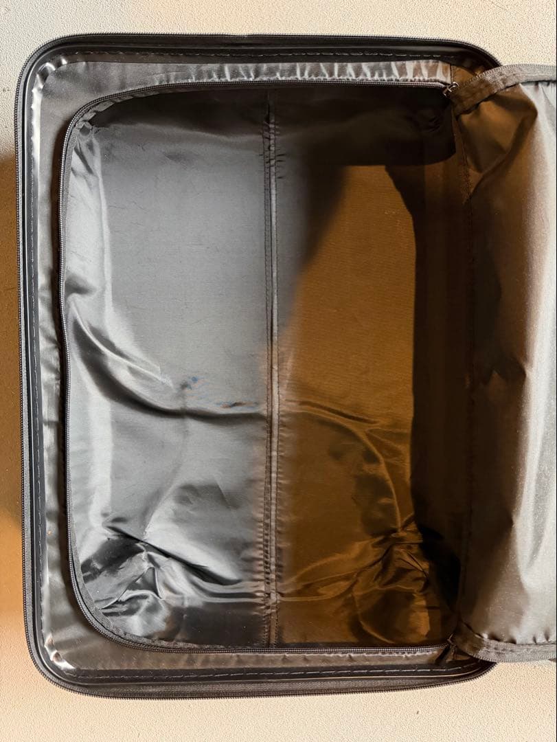 ブリーフィング　スーツケース　H37