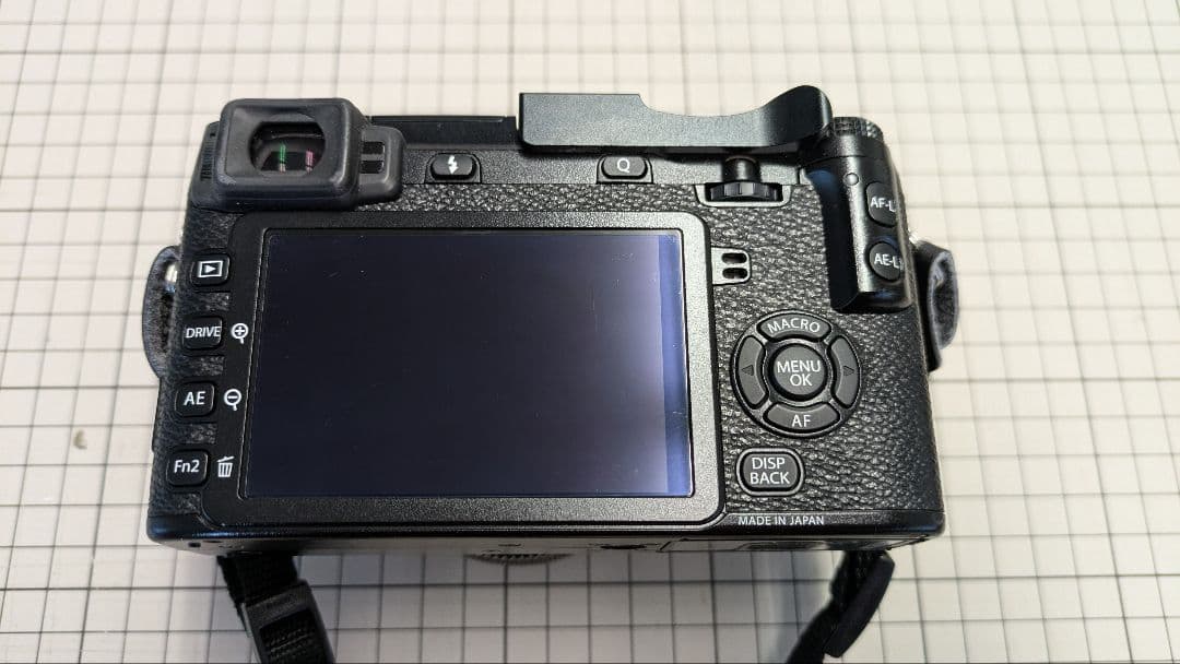 Fujifilm X-E2 ブラックF18/2付き美品