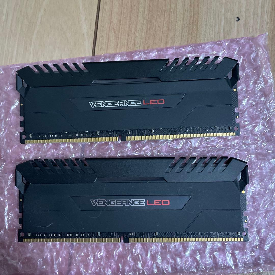 DDR4-2666メモリ Corsair (16GB×2)