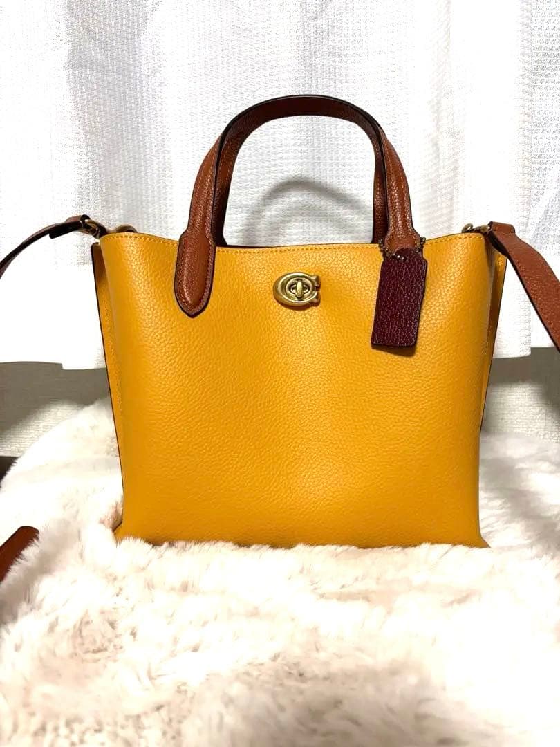 百貨店購入品　coach美品ショルダーバッグ