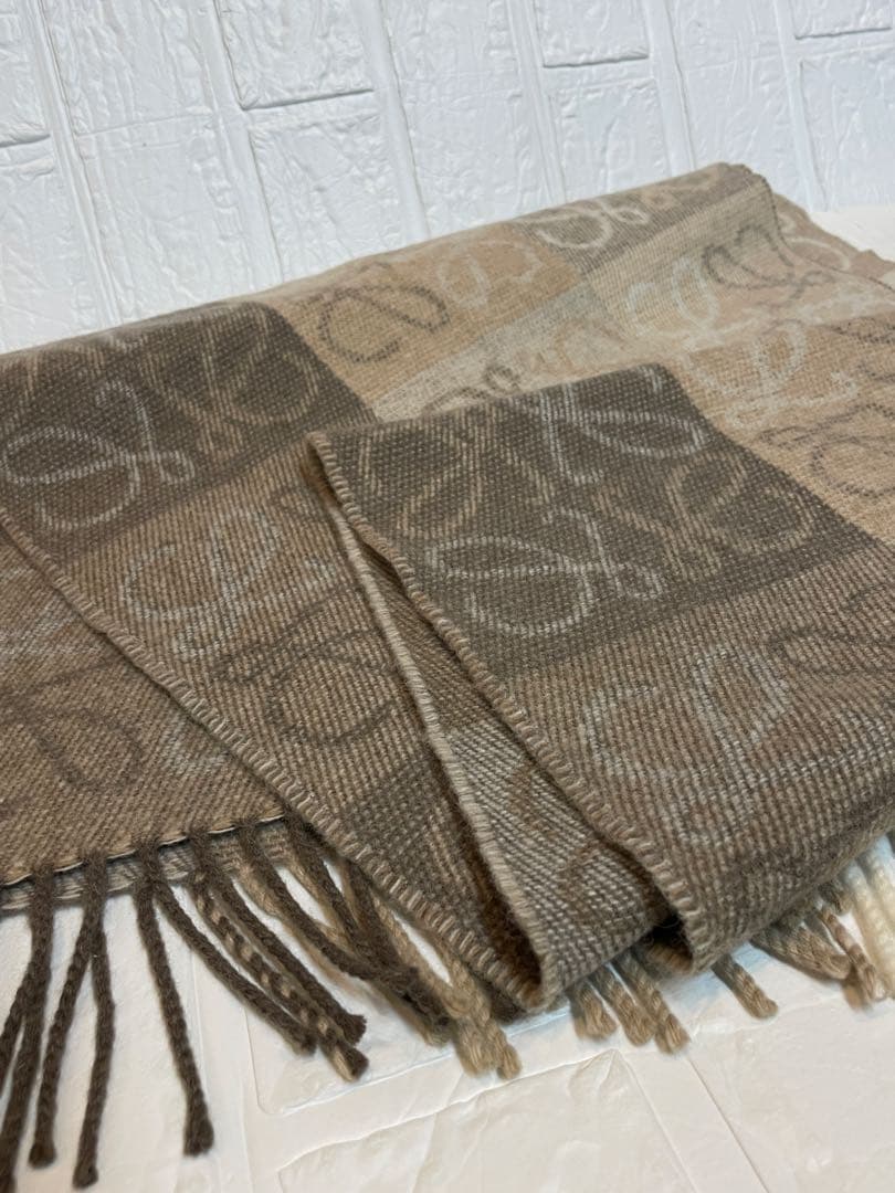 【美品】LOEWEロエベ　ウール/カシミヤ　マフラー　❤︎