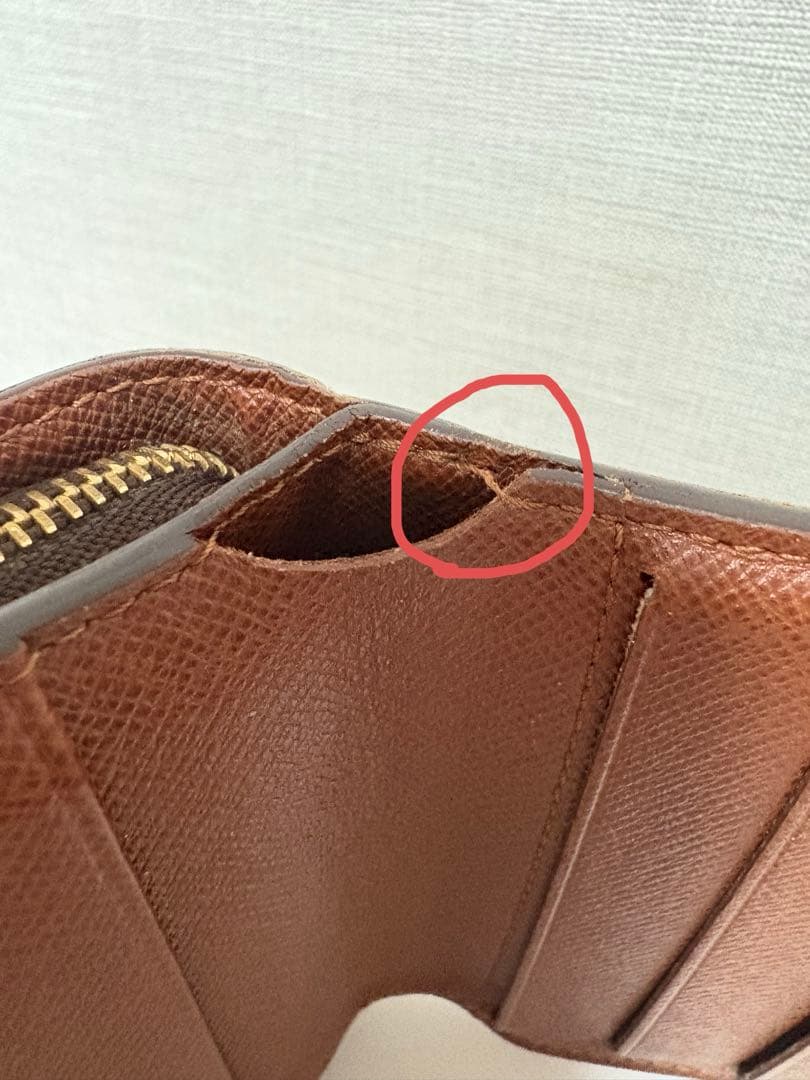 正規品 ルイヴィトン モノグラム 二つ折り財布 使用感あり 箱付