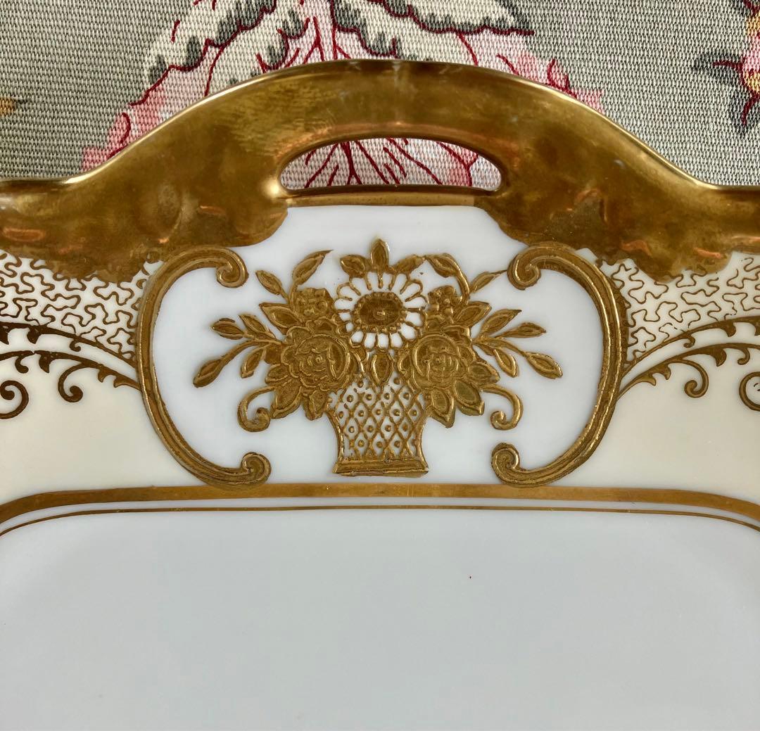 オールドノリタケ・金盛上花籠装飾図紋両耳皿