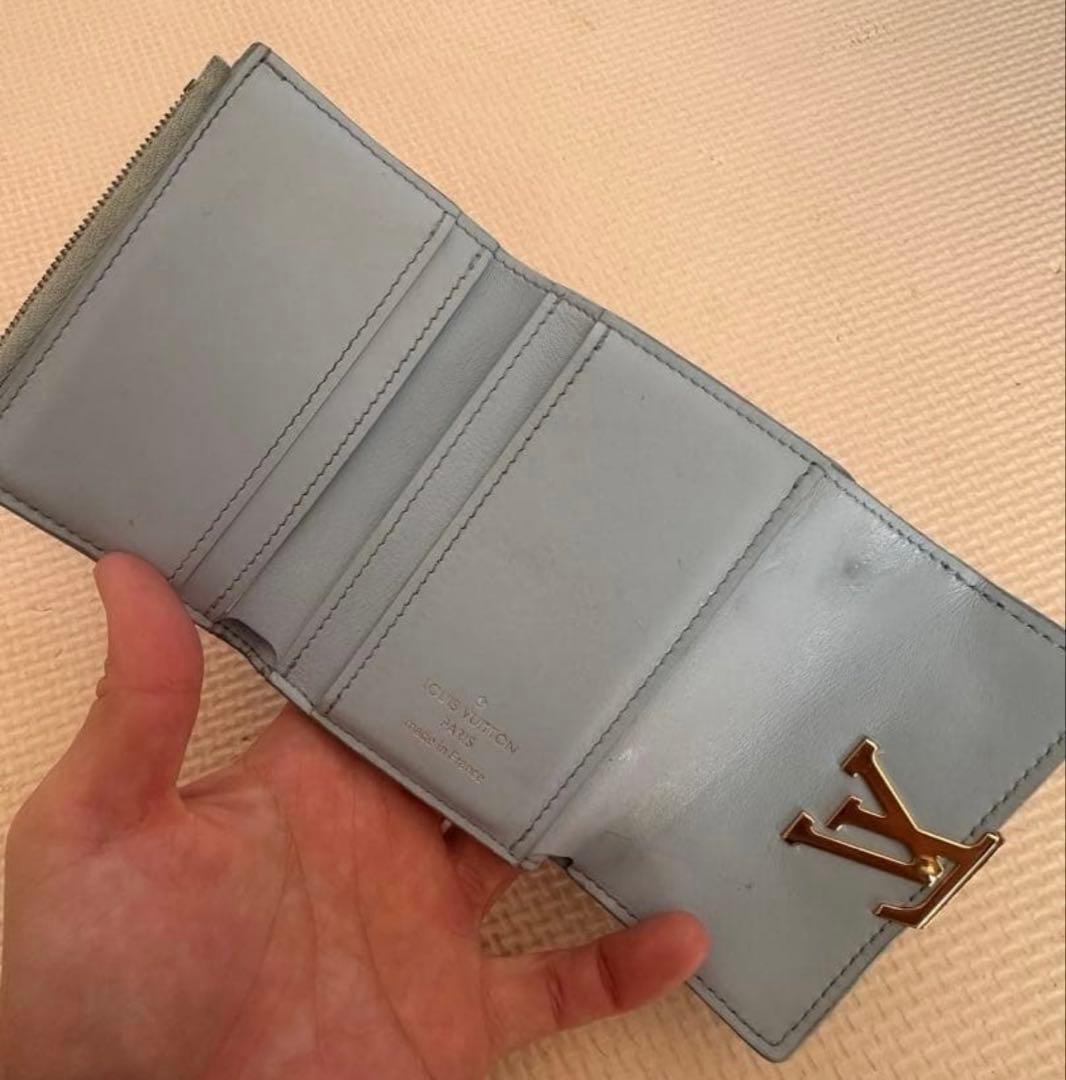 ルイヴィトン　折りたたみ財布