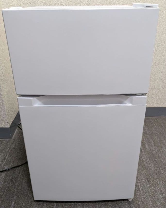 ★2024年製 アイリスオーヤマ 2ドア小型冷凍冷蔵庫 美品 87L