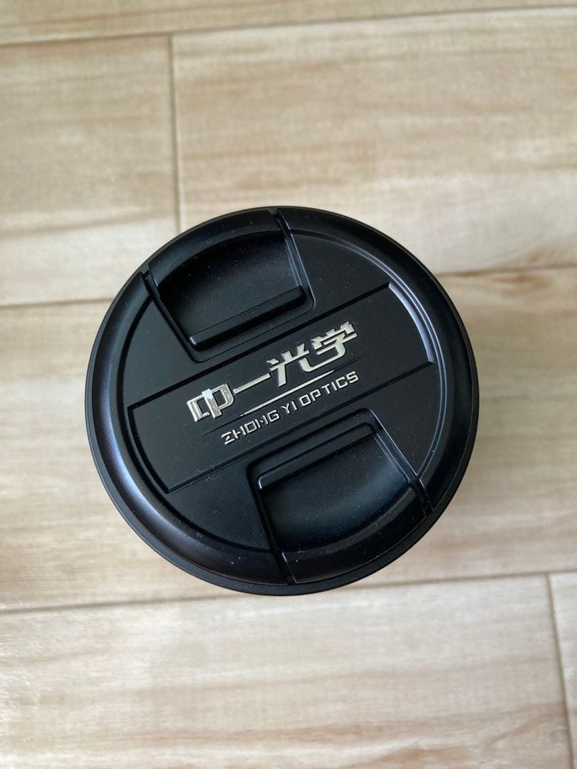 中一光学MITAKON speed master 65mm f1.4