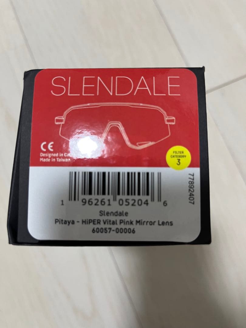 ワンハンドレッド 100％ サングラス