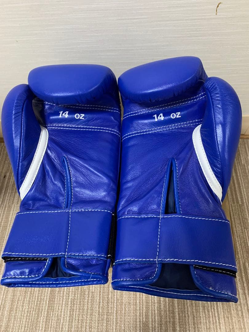 専用　ニャンコ先生様　Winning ボクシンググローブ 14 oz 青