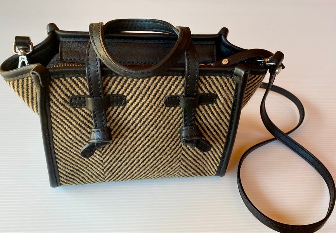 GIANNA CHIARINI ミニショルダーバッグ