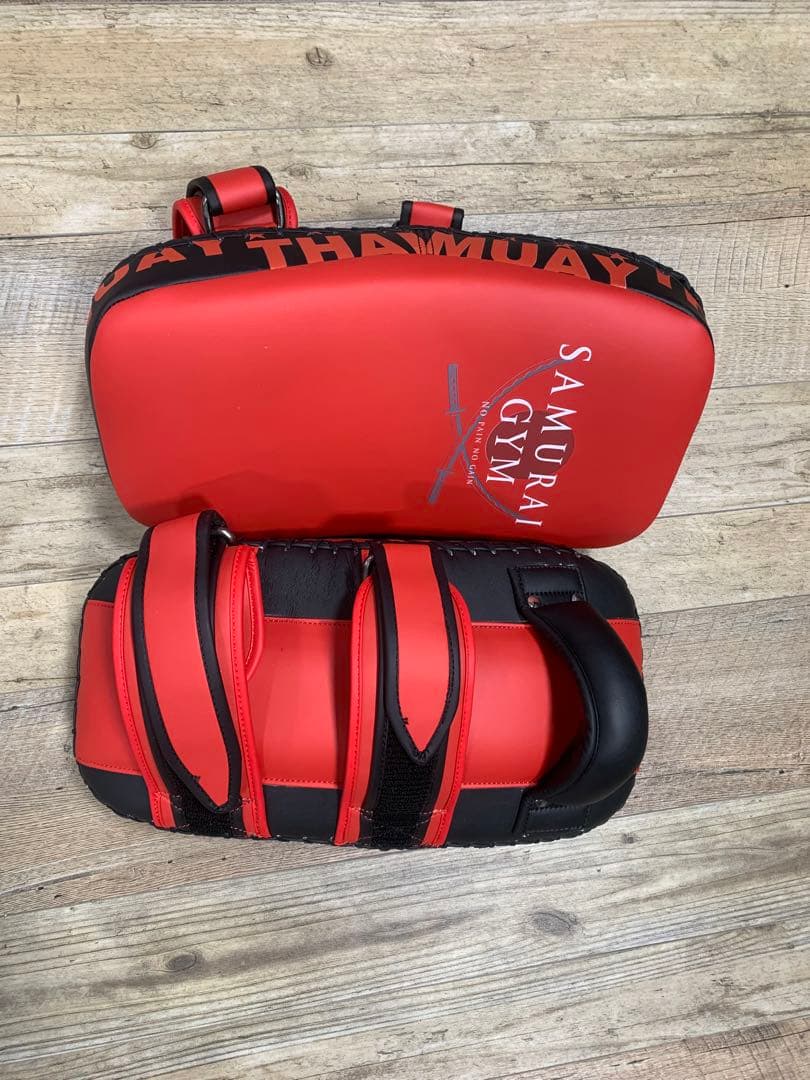 SAMURAI GYM キックミット 新品 レッド/ブラック