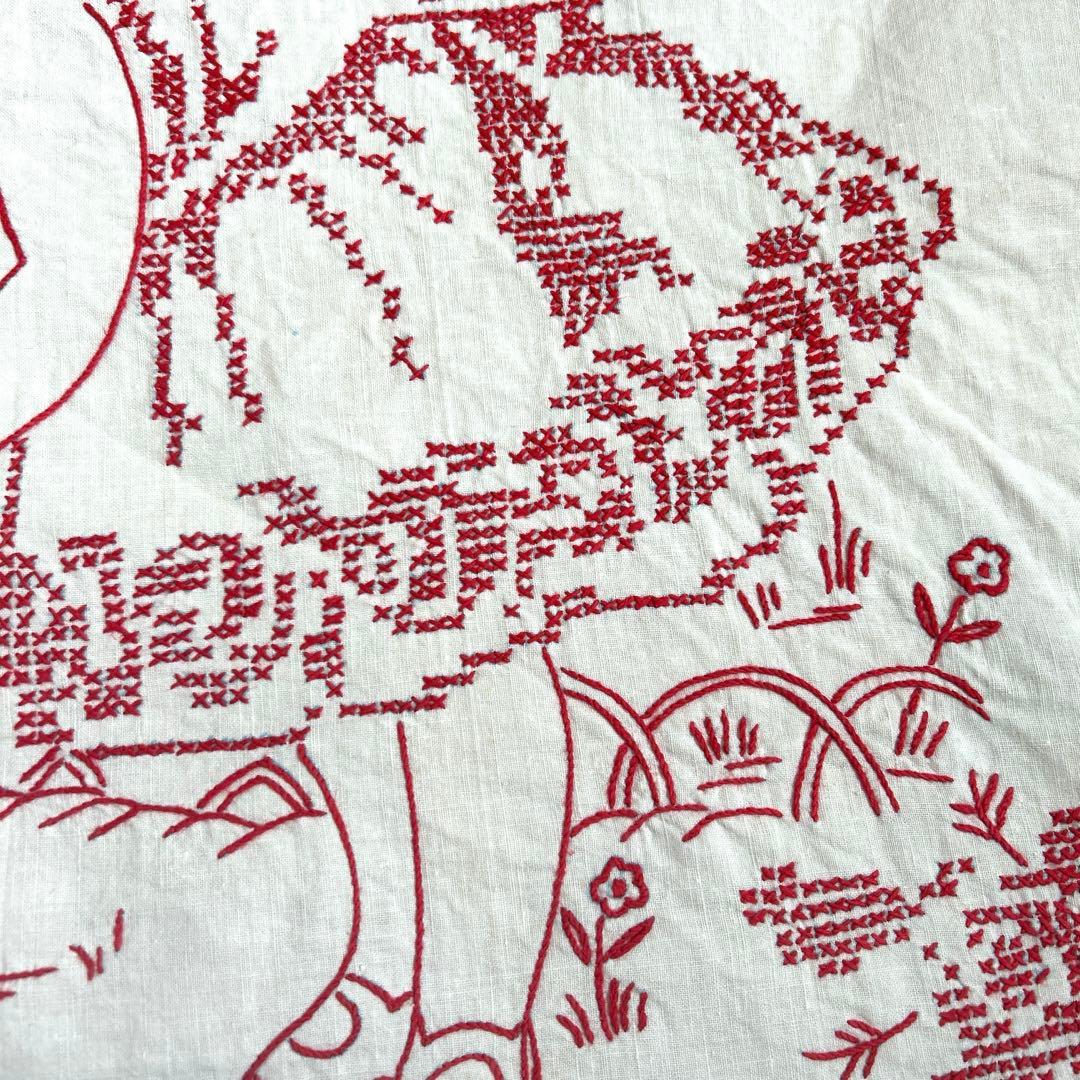 ドイツアンティーク　刺繍タペストリー