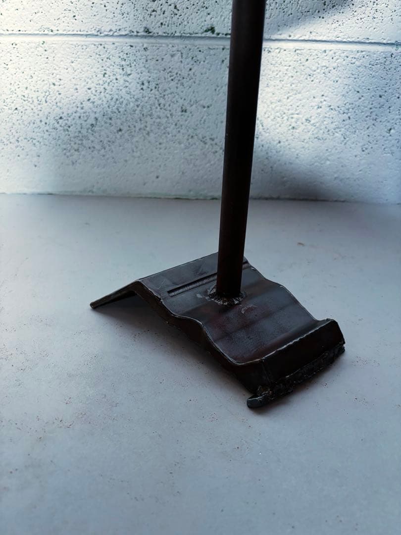 欅サイドテーブル　高さ調整可能　インダストリアル家具　コーヒーテーブル