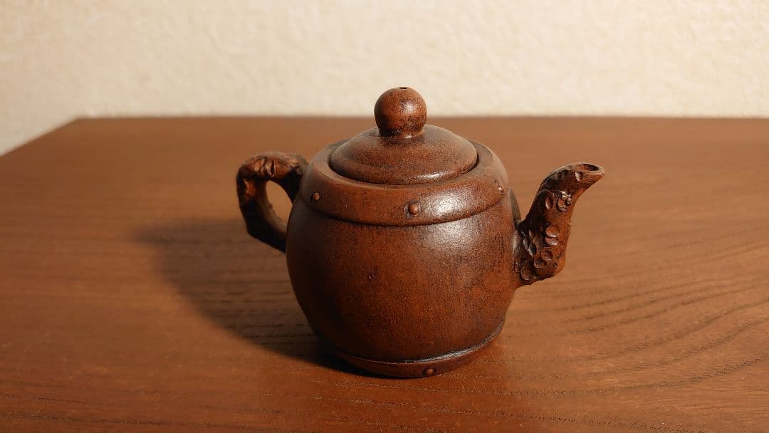 常滑　朱泥　中国美術　古玩　時代急須　１客