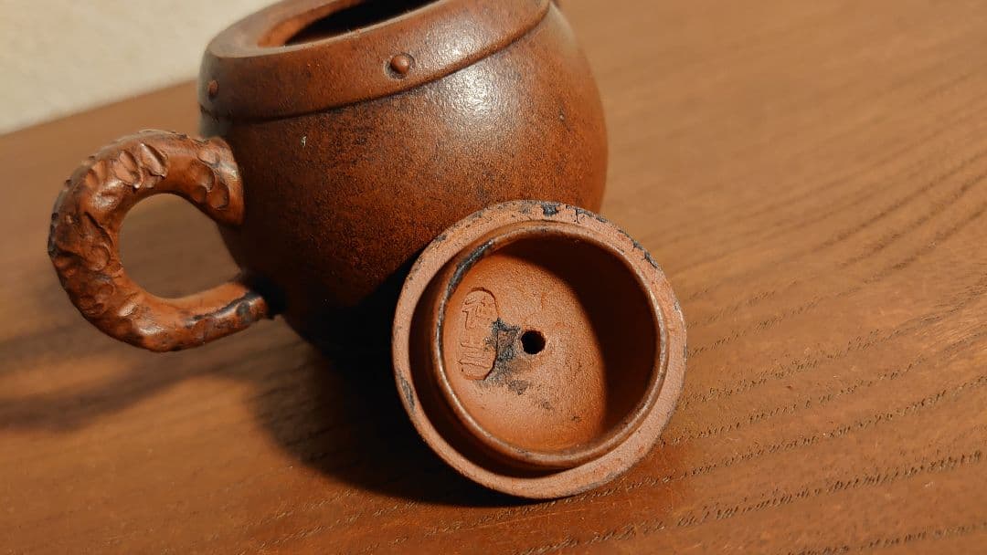 常滑　朱泥　中国美術　古玩　時代急須　１客