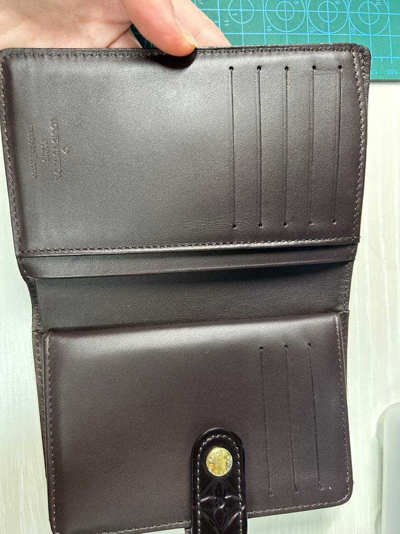 美品ヴィトン ヴェルニ ポルト フォイユ ヴィエノワ アマラント ガマ口