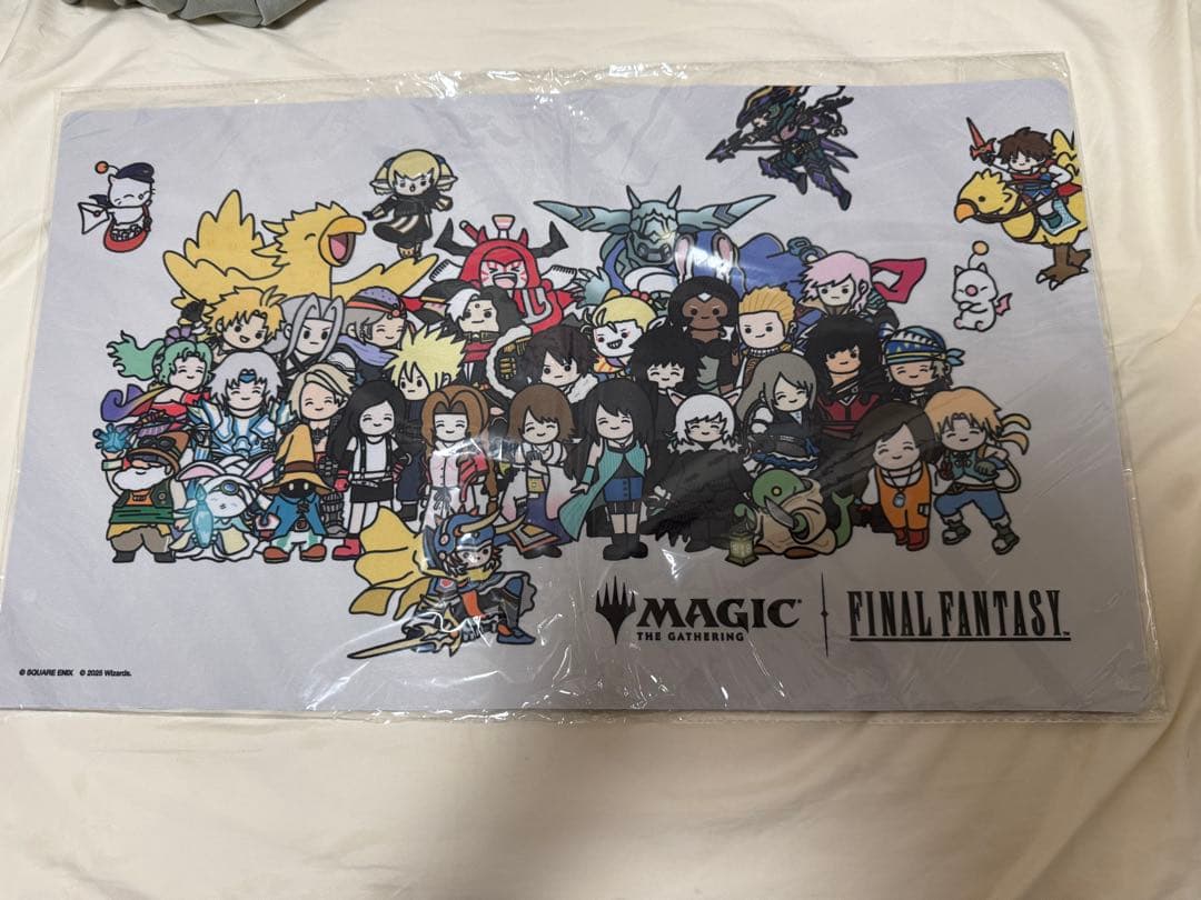日本限定　「MTG×FINAL FANTASY」ちびキャラプレイマット