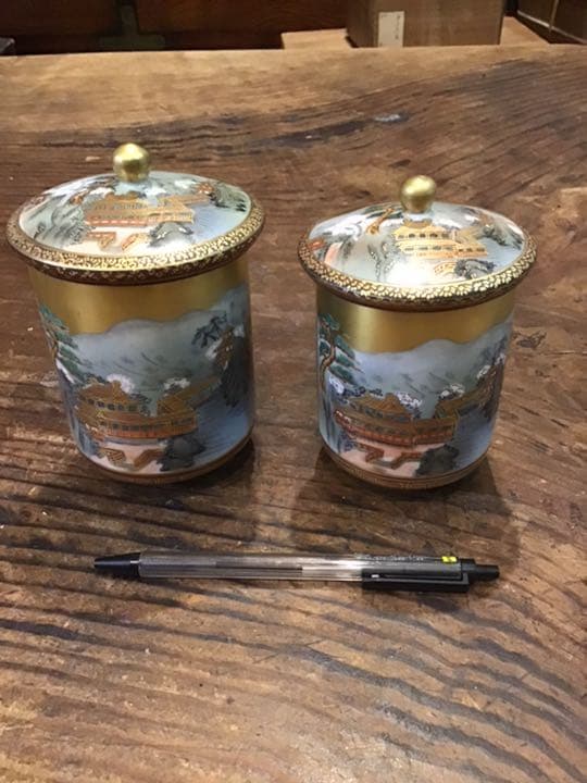 本金色絵楼閣山水図　組み湯呑