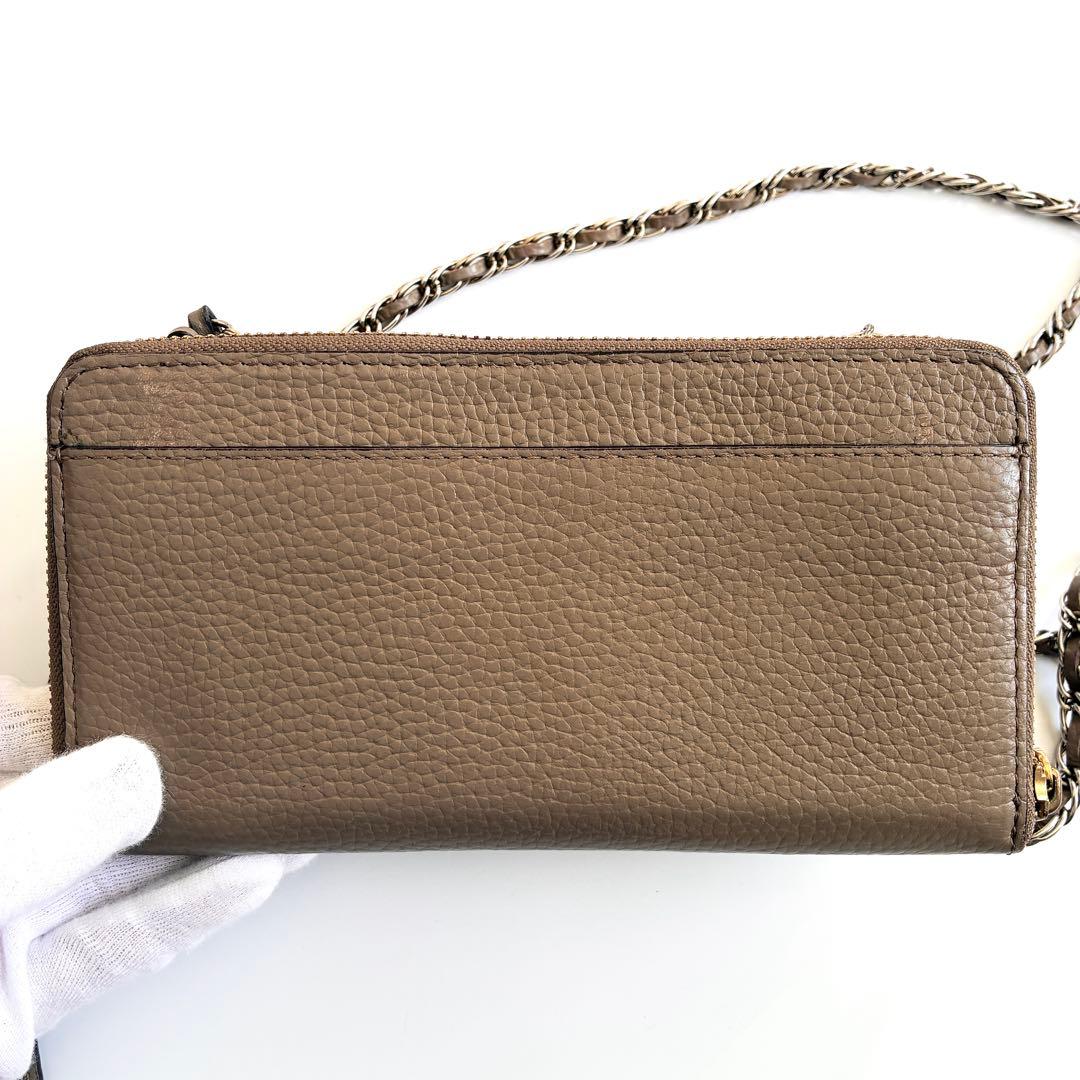 A.D.M.J. チェーン　ショルダーウォレット　レザー　グレー トープ ピンク