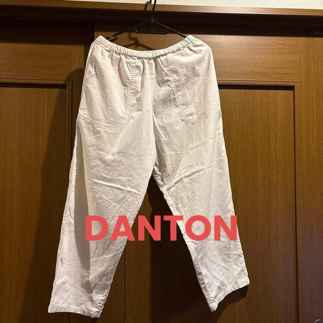 ダントン　コーデュロイ　ストレッチテーパードパンツ　36 オフホワイト